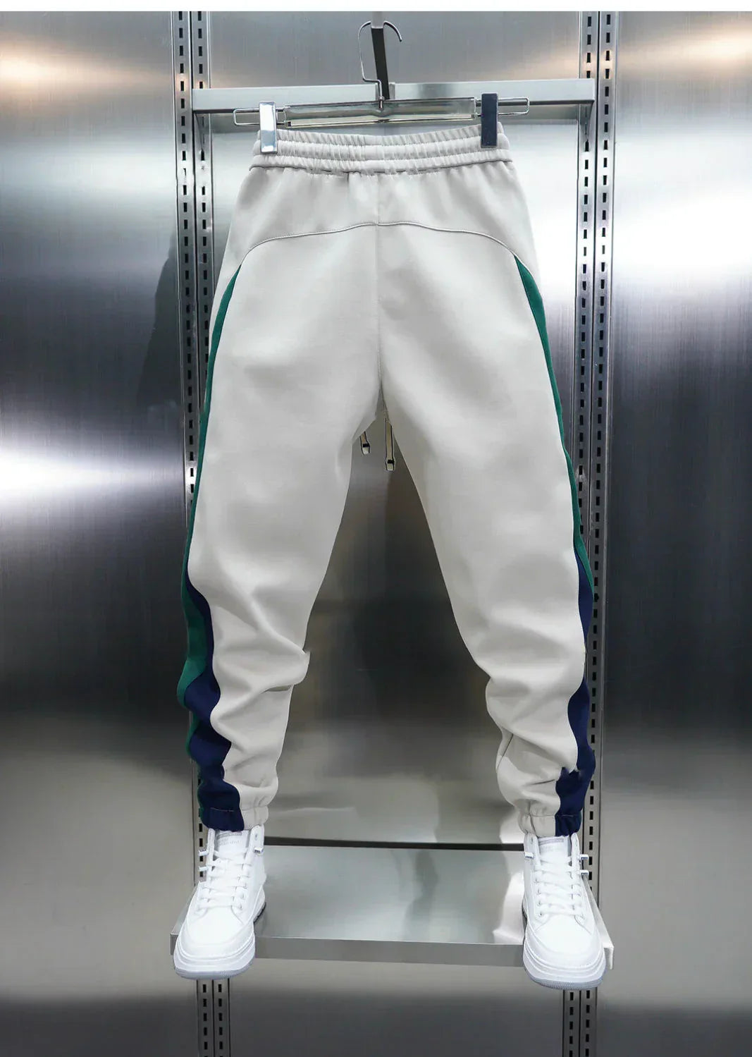 Theo | Trendy Kontraststreifenhose