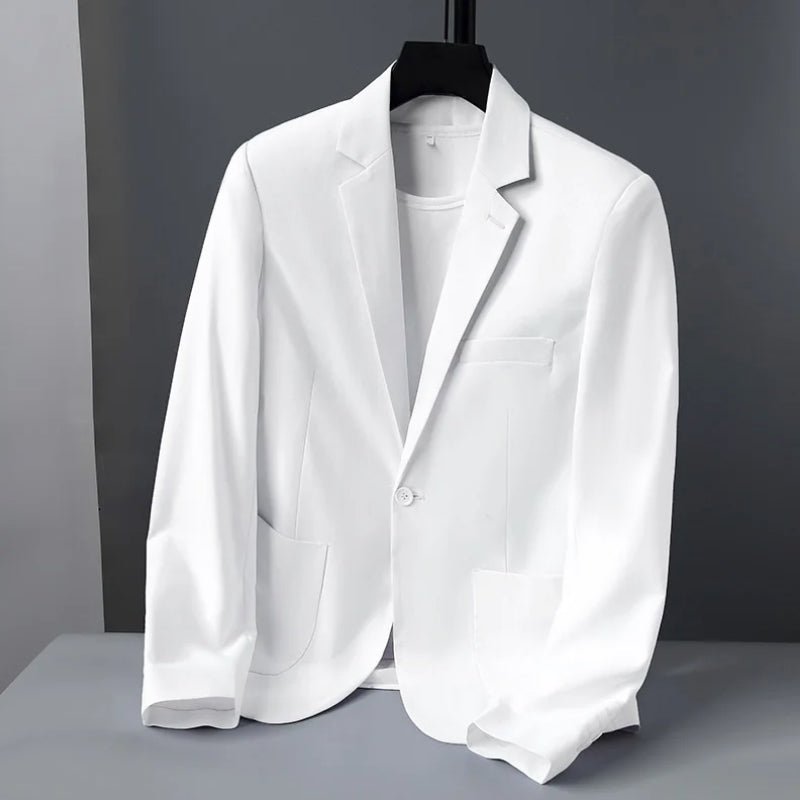 ELESBETH I KLASSISCHER BLAZER MIT SEITENTASCHEN