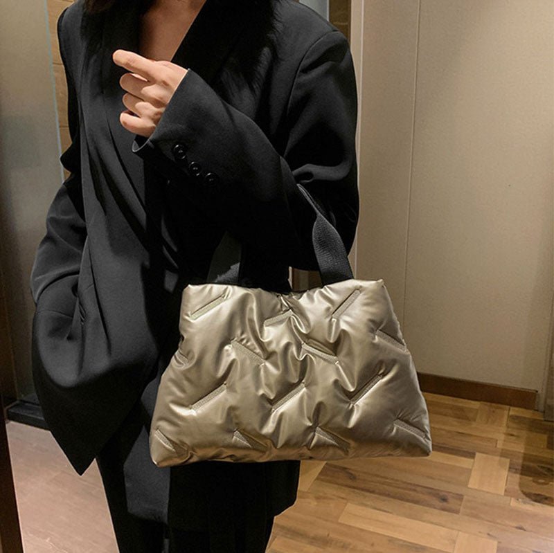 CYRA I KLASSISCHE LEDERHANDTASCHE