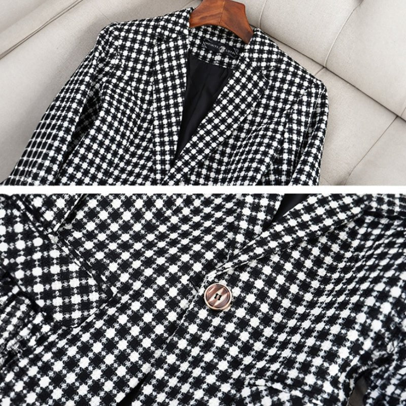 ANNEMIEKE I KLASSISCH KARIERTER BLAZER