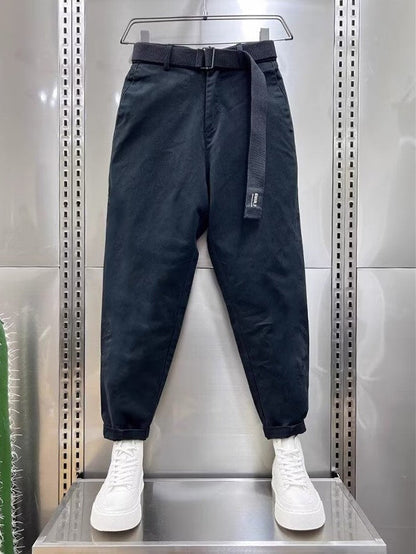 Edwin | Lässige Hose mit Gürtel