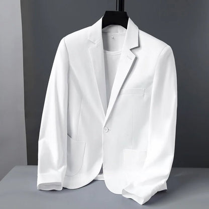 ELESBETH I KLASSISCHER BLAZER MIT SEITENTASCHEN