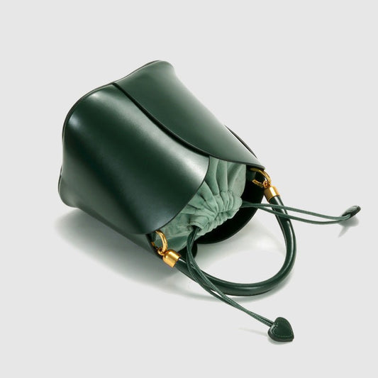 JULEIKA I LUXURIÖSE LEDERHANDTASCHE
